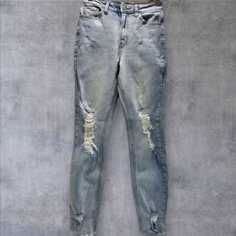 Tinsel Light Blue Distressed/Destroyed  Boyfriend Jeans Sz 25/2